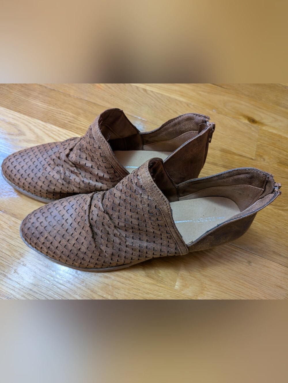 Report 'Daxton' Women's Brown Suede Slip-On Ankle Shoe